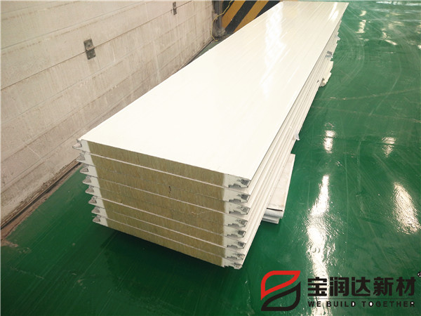 寶潤(rùn)達(dá)聚氨酯復(fù)合板成品